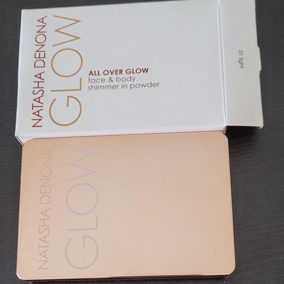 NATASHA DENONA All Over Glow Face & Body Shimmer in Shade 01 Light $50 - Picture 14 of 15